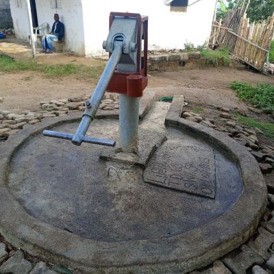 Communal well